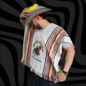 Poncho en algodon paso fino caballo