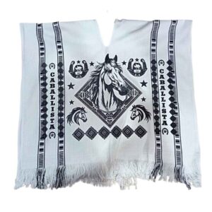 Poncho blanco y negro caballo