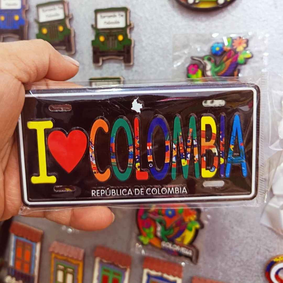 Placas imán Colombia surtidas  x 3 unidades