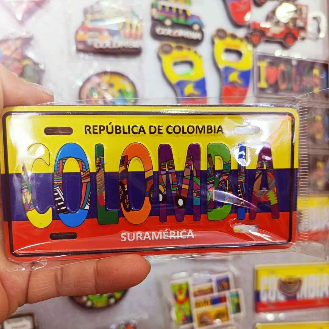 Placas imán Colombia surtidas  x 3 unidades
